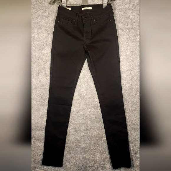 Levi's Denim - Levi's Black 711 Skinny Denim Jeans Size W29 L32